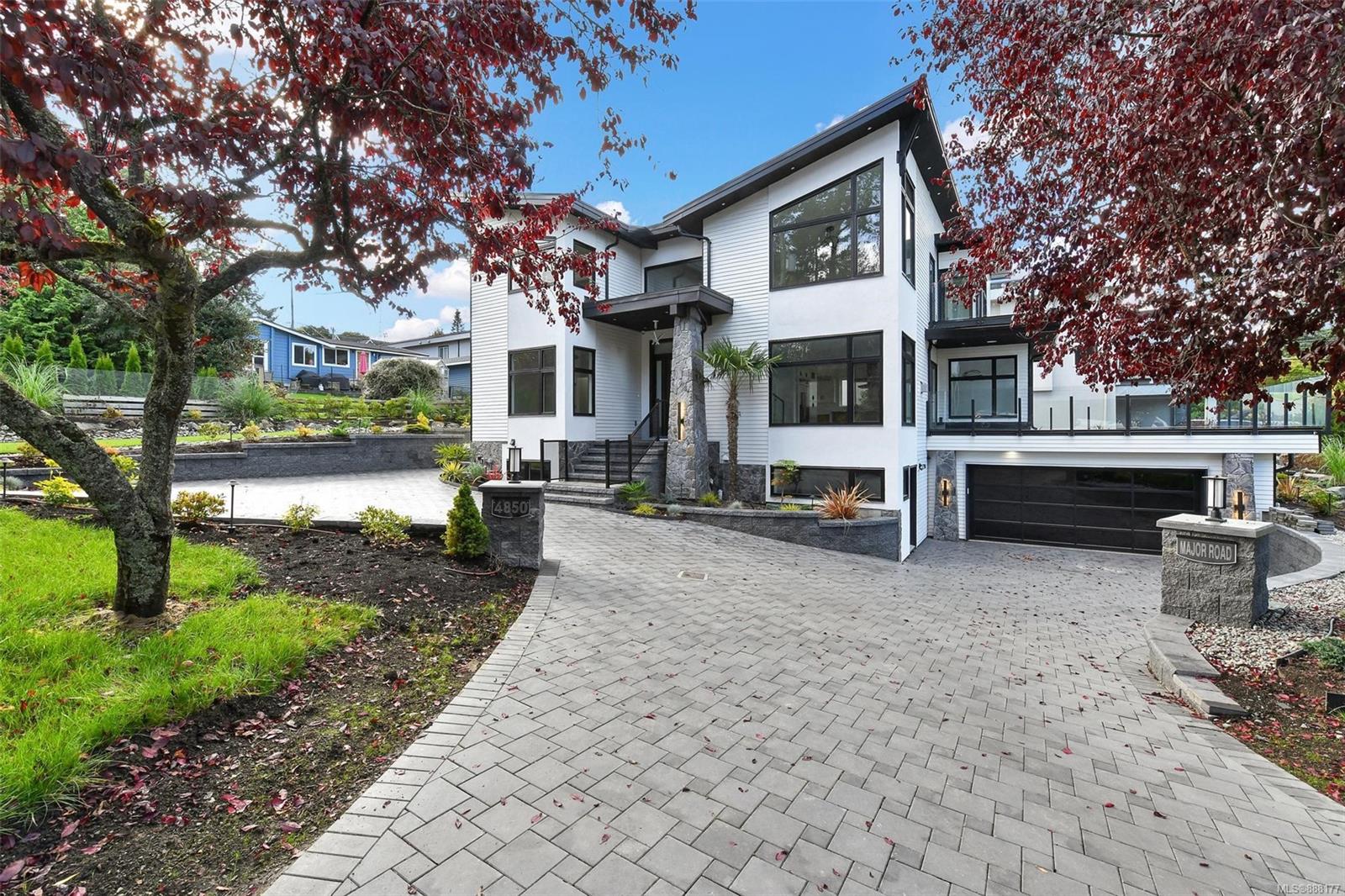 4850 Major Rd, Saanich BC V8Y 2L8