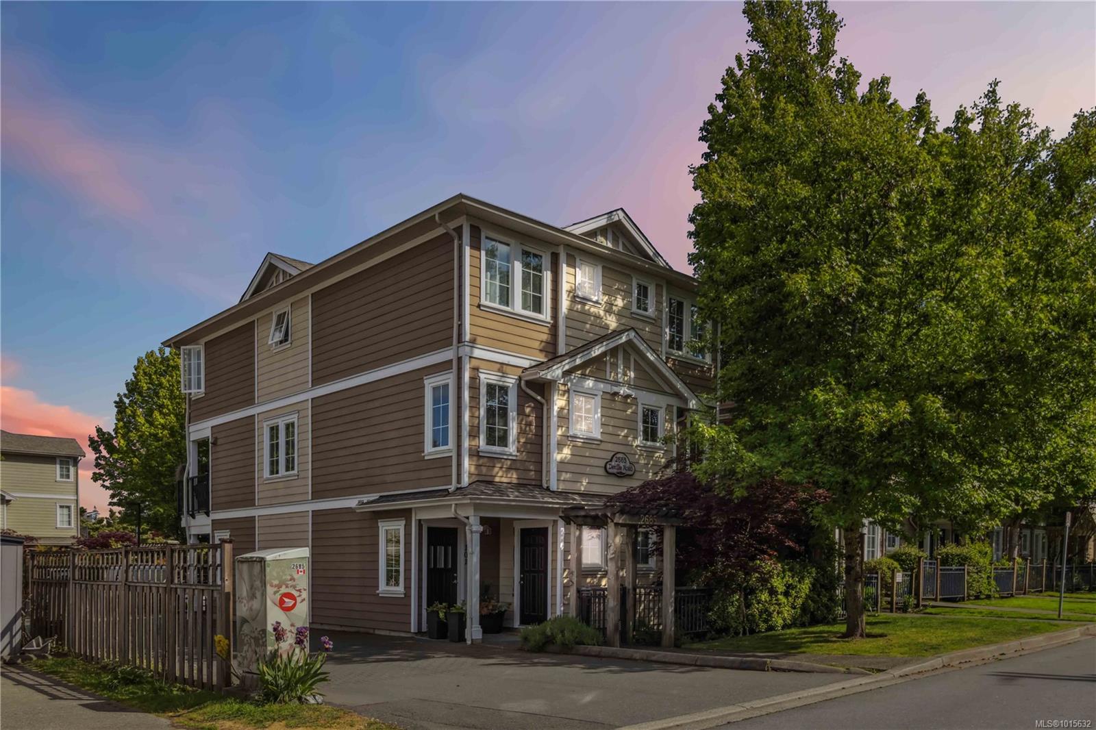 2685 Deville Rd # 103, Langford BC V9B 0G5